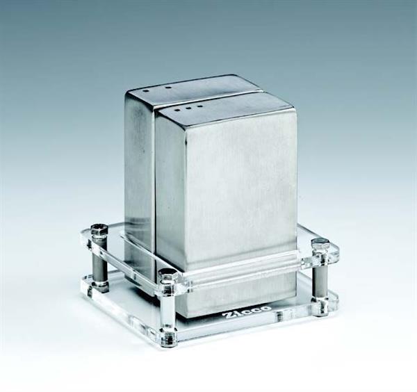 Akrilik Standlı Tuzluk Biberlik Takımı